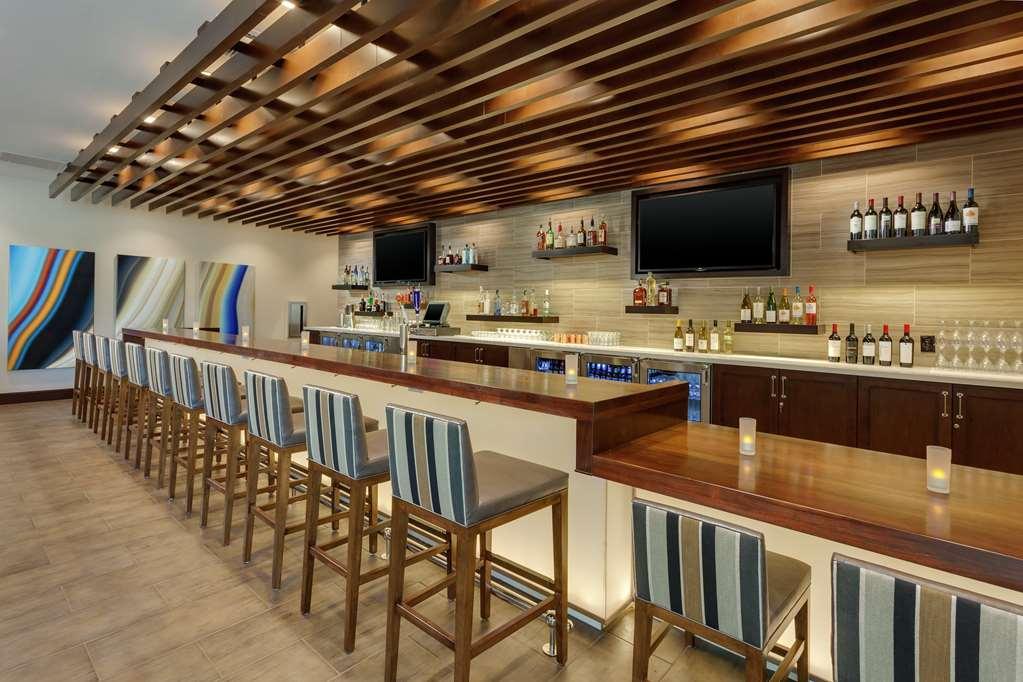 Hilton Garden Inn Palo Alto Restoran gambar